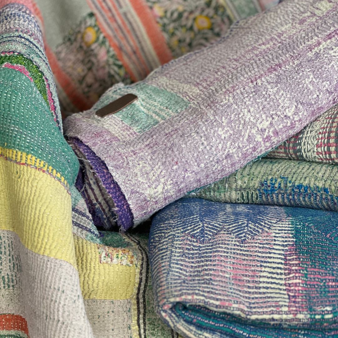 Kantha Plaid fra Quote Copenhagen