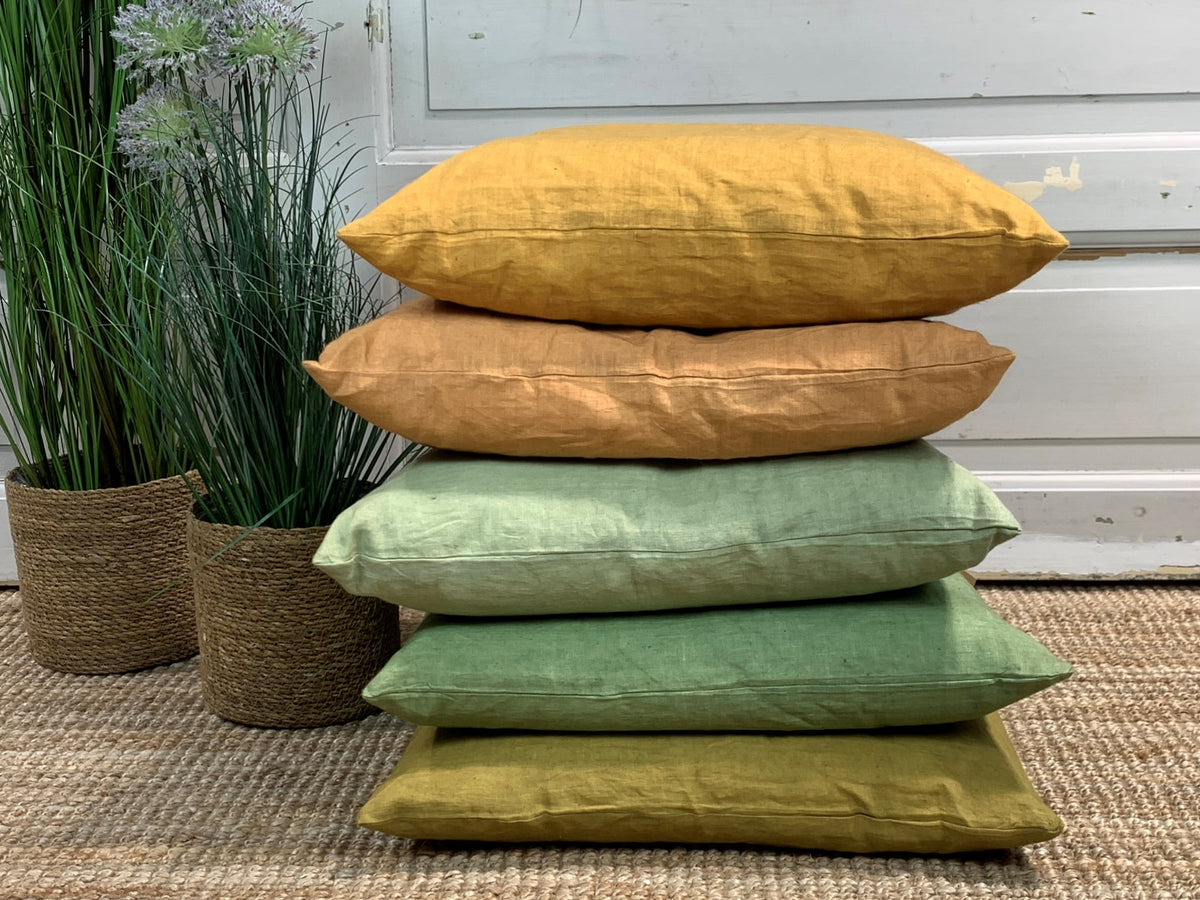 Linen pillow assembly showing how they can be put together.