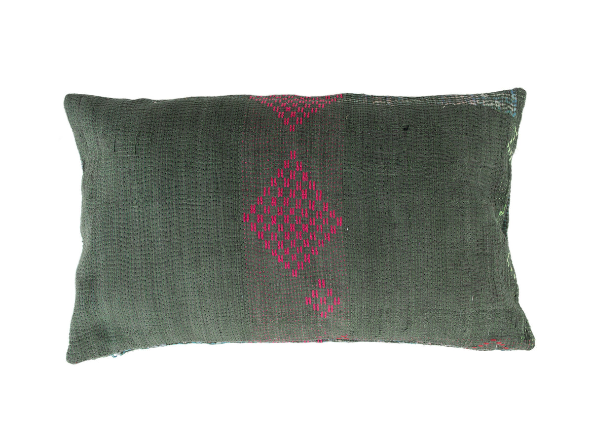 Sari cushion cover 30x50 in cream white with colorful small floral and patterned stars, discreet stripes and bohemian/Indian vintage border in dark blue and red, unique sari cushion for the sofa