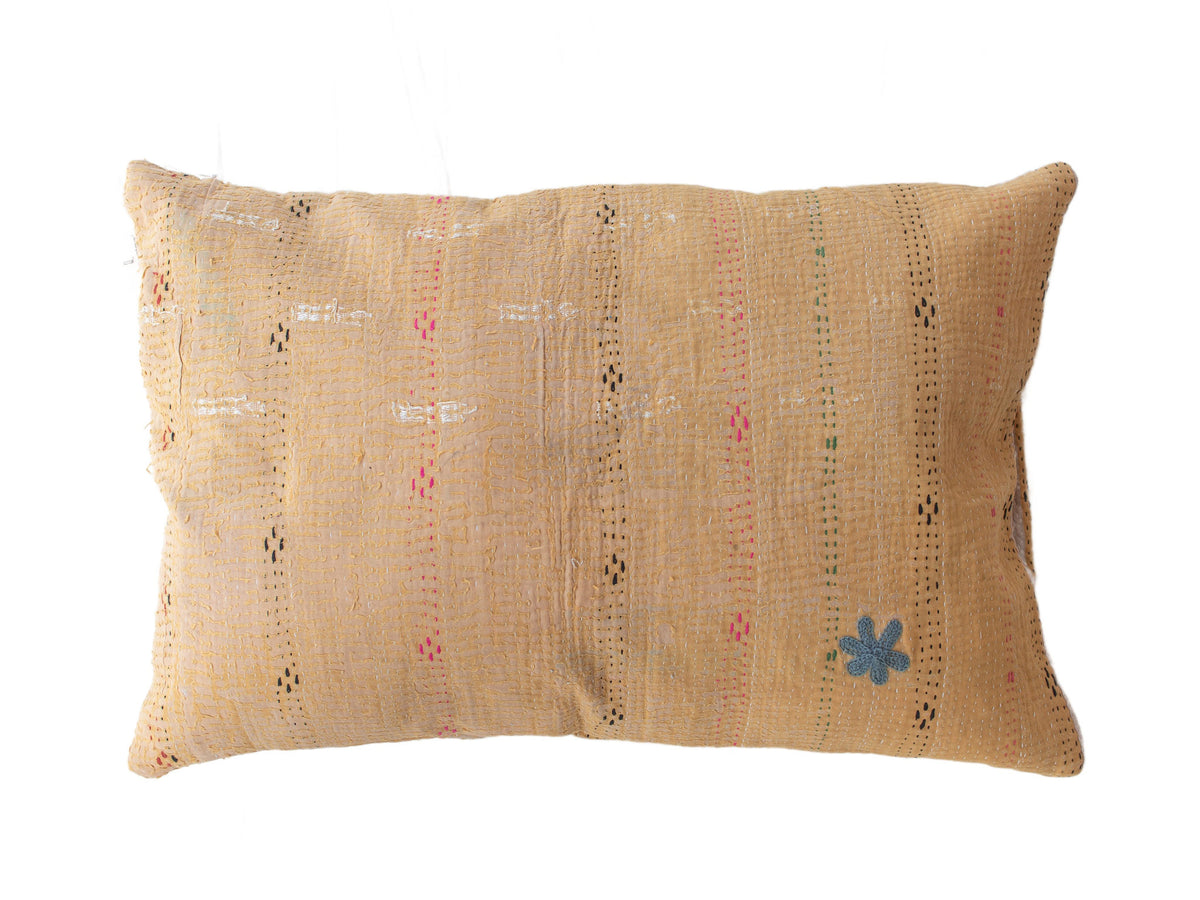 Sari pillowcase 60x40 cm in boho bohemian vintage style, beige color with colorful red and blue geometric star patterns (unique Indian Indian pillowcase/sari pillow)