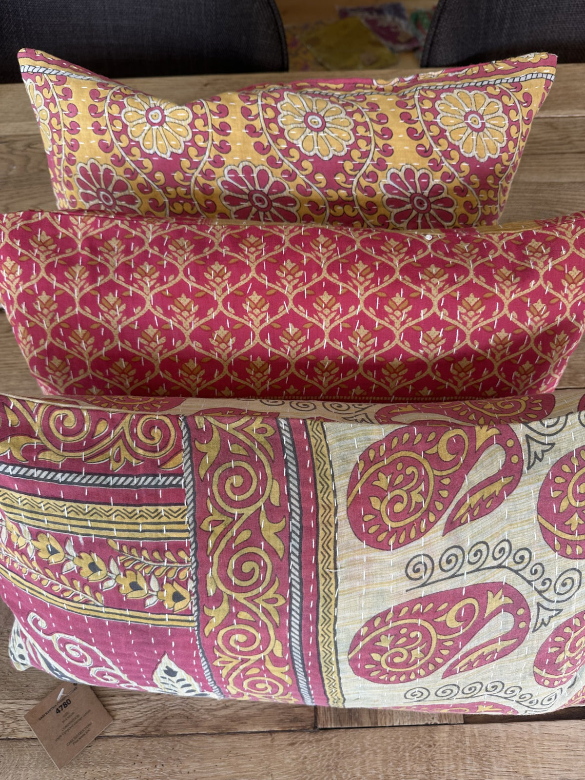 Kantha Trio 13 – 3 Sari pudebetræk 30×50 – Quote Copenhagen