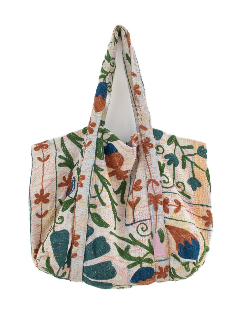 Flerfarvet blomsterbroderet quiltet tote-taske med botanisk mønster og skulderstropper på hvid baggrund