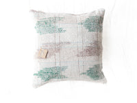 Unique 50x50 sari pillowcase in white with turquoise blue and green stripes, boho/vintage Indian pillowcase with small patterns and ethnic look