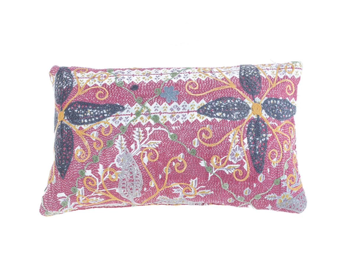 Sari cushion suzani cushion cover 30x50 cm in burgundy pink with colorful embroidery, winding patterns and dark blue paisleys in boho oriental style