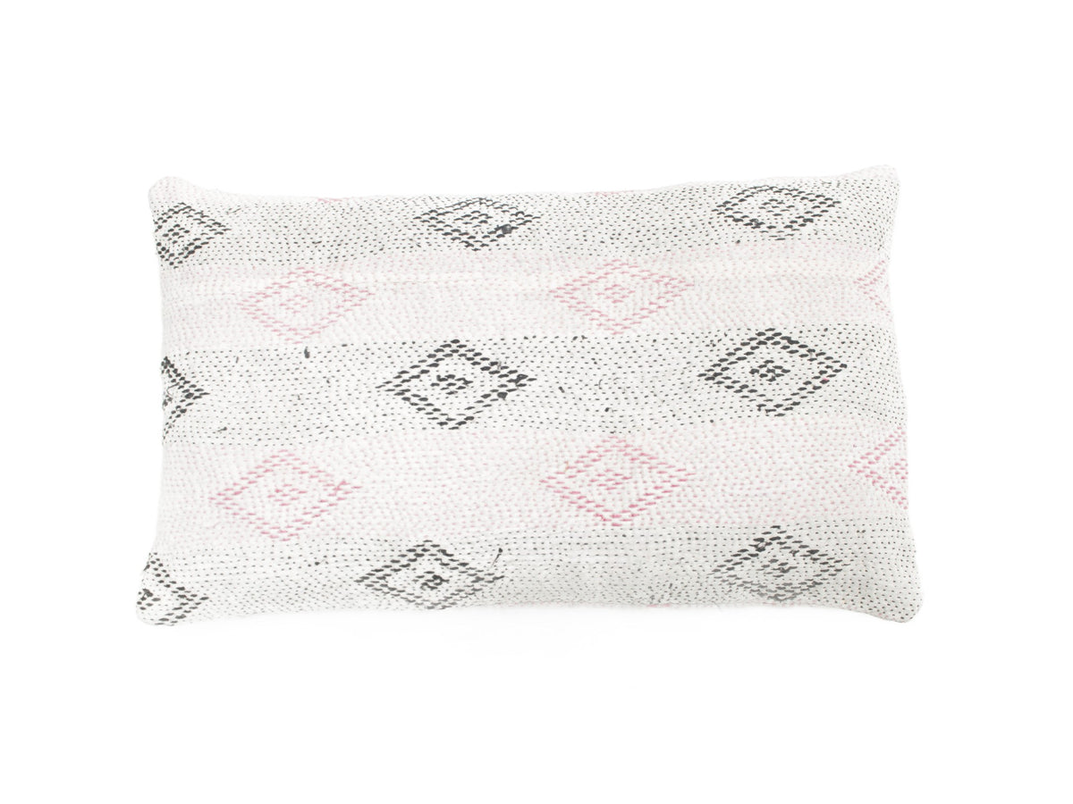 Fine Q 30x50 – Off-white