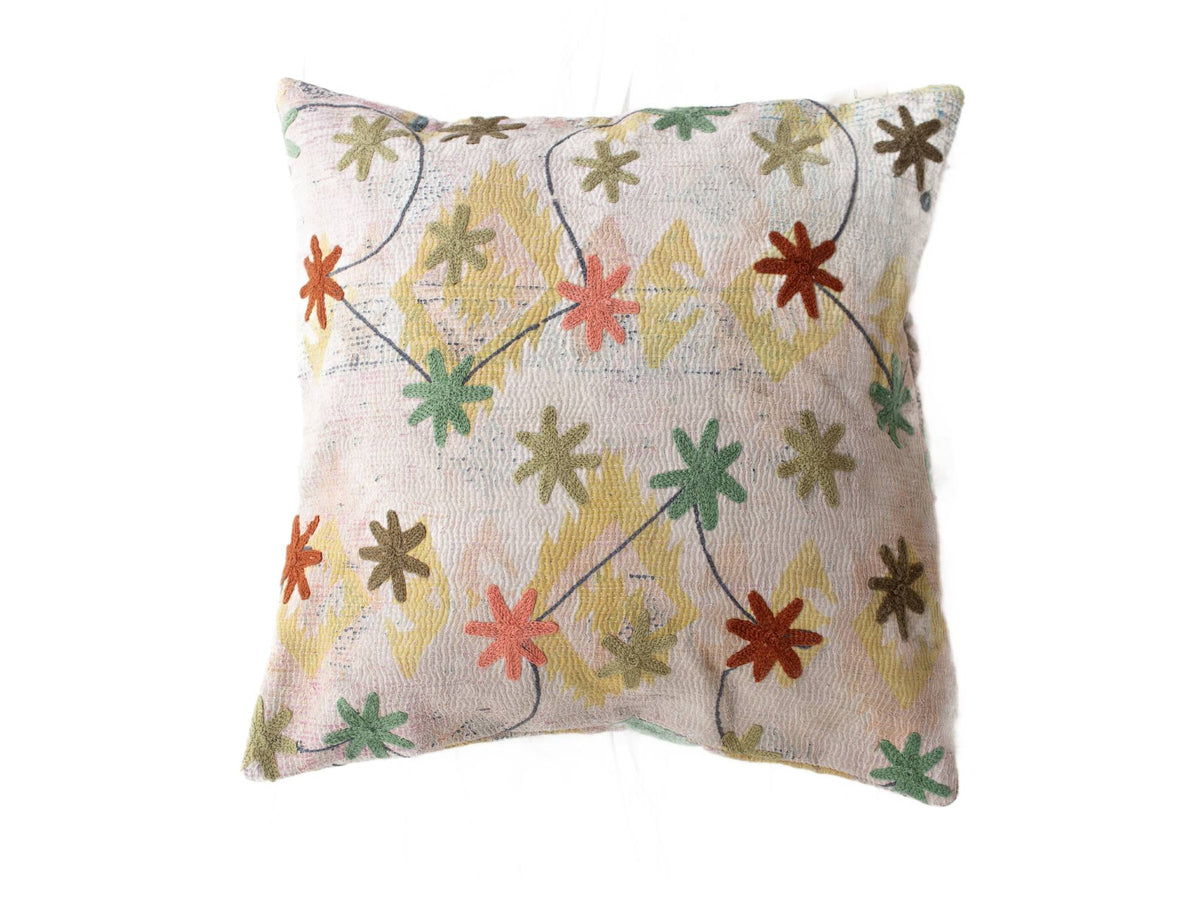 Suzani pillowcase 50x50 cm in off-white with colorful stylized stars embroidered outlines in dark blue and green yellow red boho vintage pattern